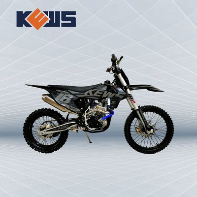 Il nero della bici di enduro del colpo del motore 4 di Cbs300 174mn-3 che corre la bici della sporcizia