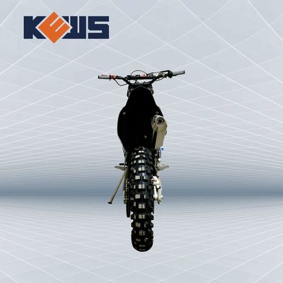 Il nero della bici di enduro del colpo del motore 4 di Cbs300 174mn-3 che corre la bici della sporcizia