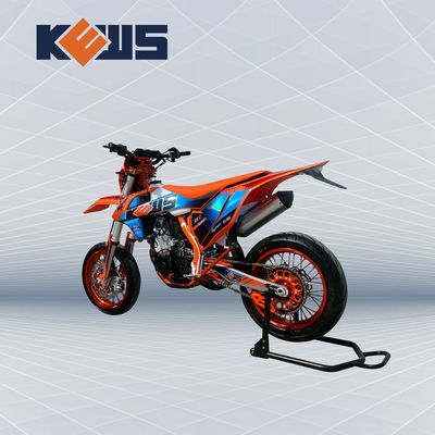 Modello In NC450 Efi Super Motard Motorcycles 120KM/H di marca K16 di Kews