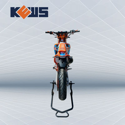 Modello In NC450 Efi Super Motard Motorcycles 120KM/H di marca K16 di Kews