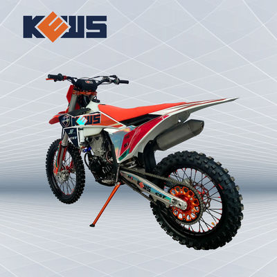 Motocicli rossi e neri a quattro tempi raffreddato ad acqua di Enduro Dirt Bikes Zongshen NC300S del modello K23