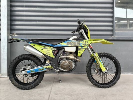 Performance off-road con KEWS 176fmn YB300H Enduro K23 a quattro tempi