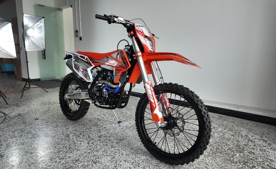 300CC Enduro Motorcycle with 19KW Power and 4-Valve Zongshen Engine for High-Speed Off-Road Dirt Bike